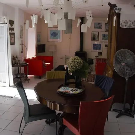 Vakantiehuis Raposeira De Sao Joao, The Feeling Of Peace, Space And Quiet, Whole Is Yours Fajã da Ovelha